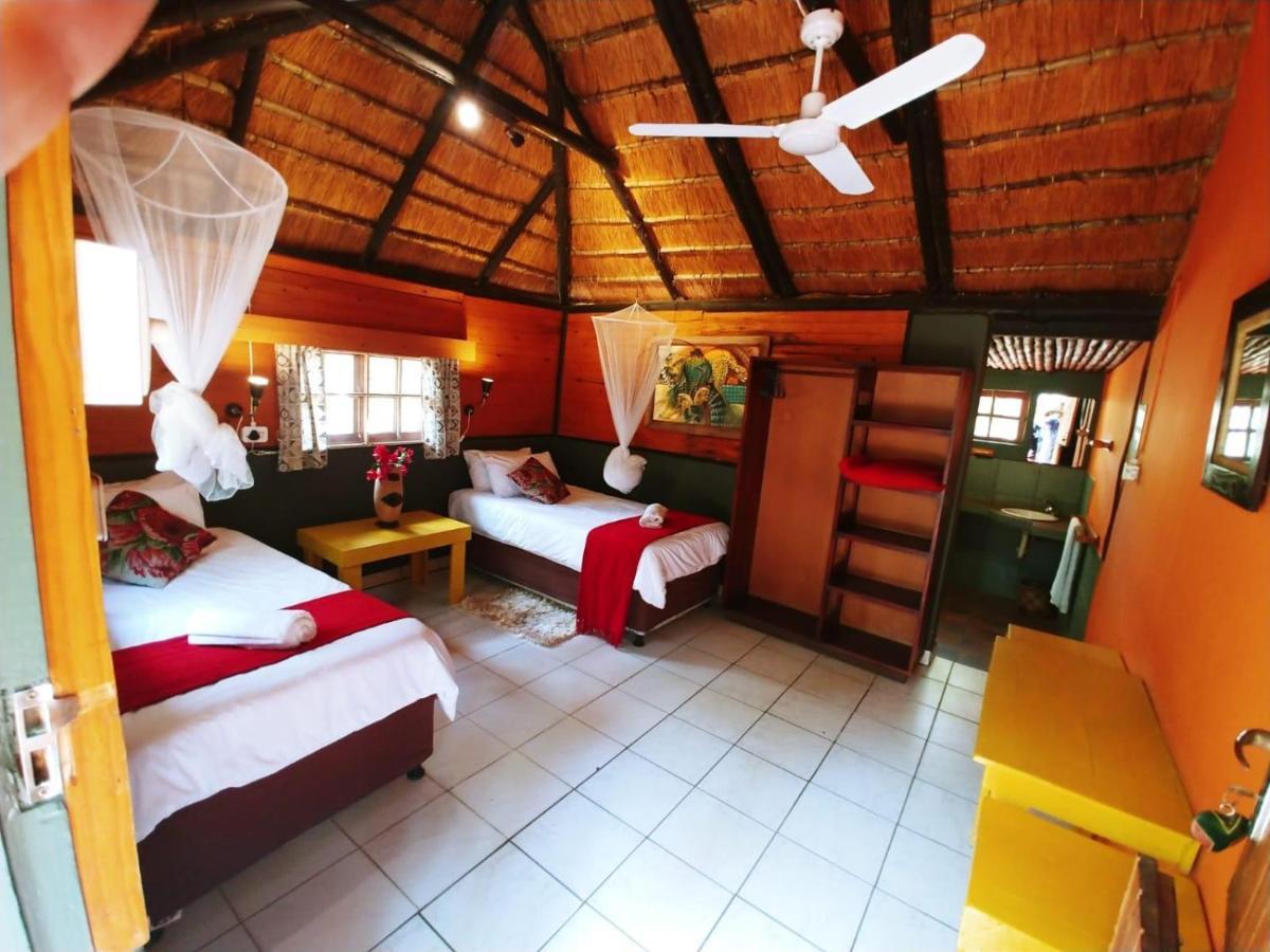 Pumusa Bushcamp Хлухлуве Экстерьер фото